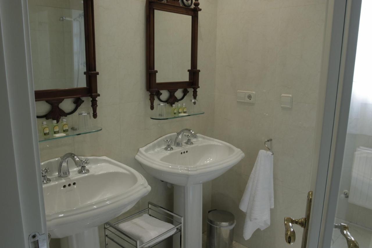 Hotel Arcea Palacio De Las Nieves Langreo Bagian luar foto