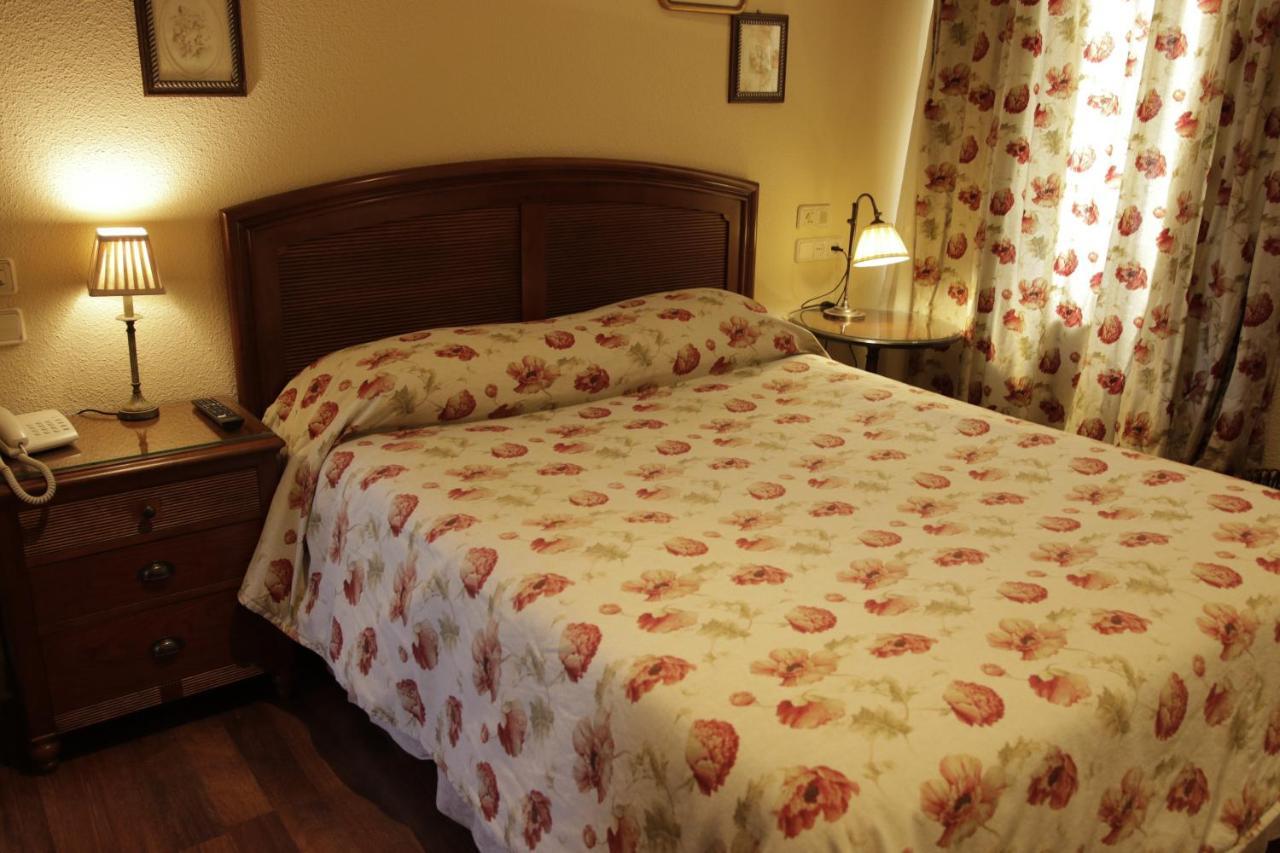 Hotel Arcea Palacio De Las Nieves Langreo Bagian luar foto